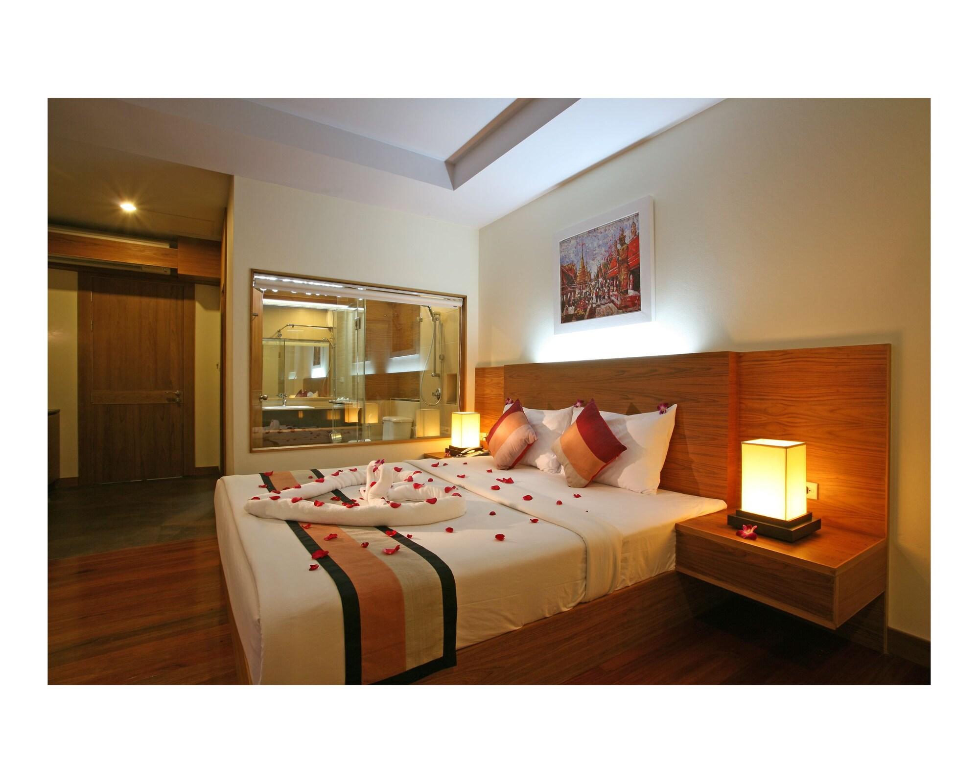 Baan Saikao Plaza Hotel & Service Apartment Ко Чанг Экстерьер фото